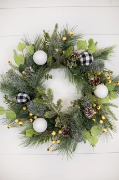 20” Christmas Pine Wreath with Ornaments , Pinecones & Berries