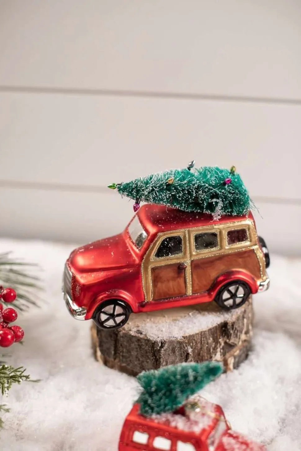 Glass Car with Bottle Brush Tree Décor