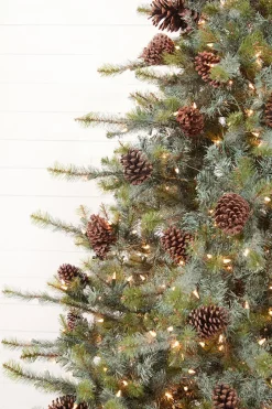 9' Mammoth Pine Christmas Tree with 1,300 Lights