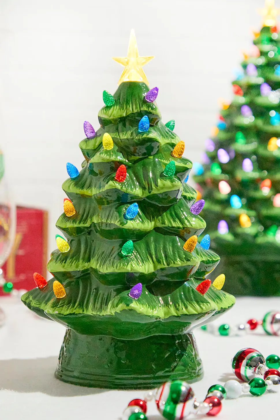 12" Nostalgic Tree Green