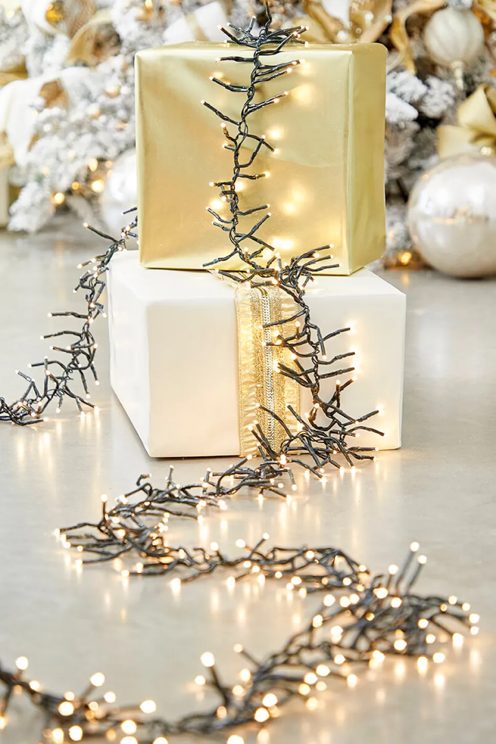 25' Platinum Elite Cluster Lights - 760L Warm White (Green Cord)