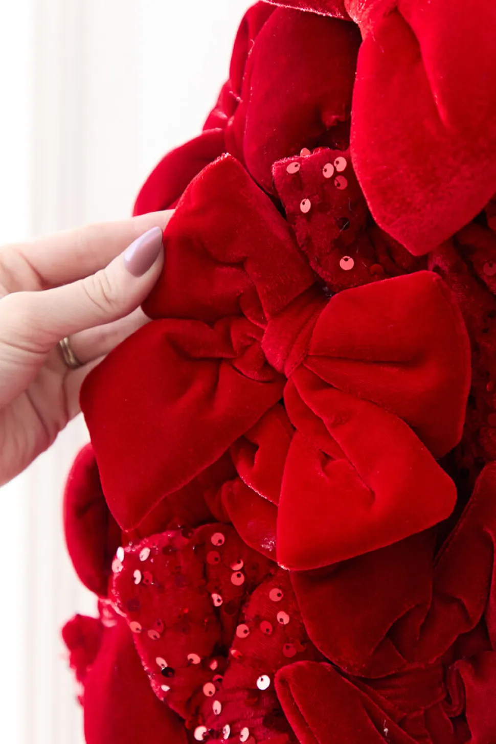 42" Red Velvet Sequin Bow Wreath