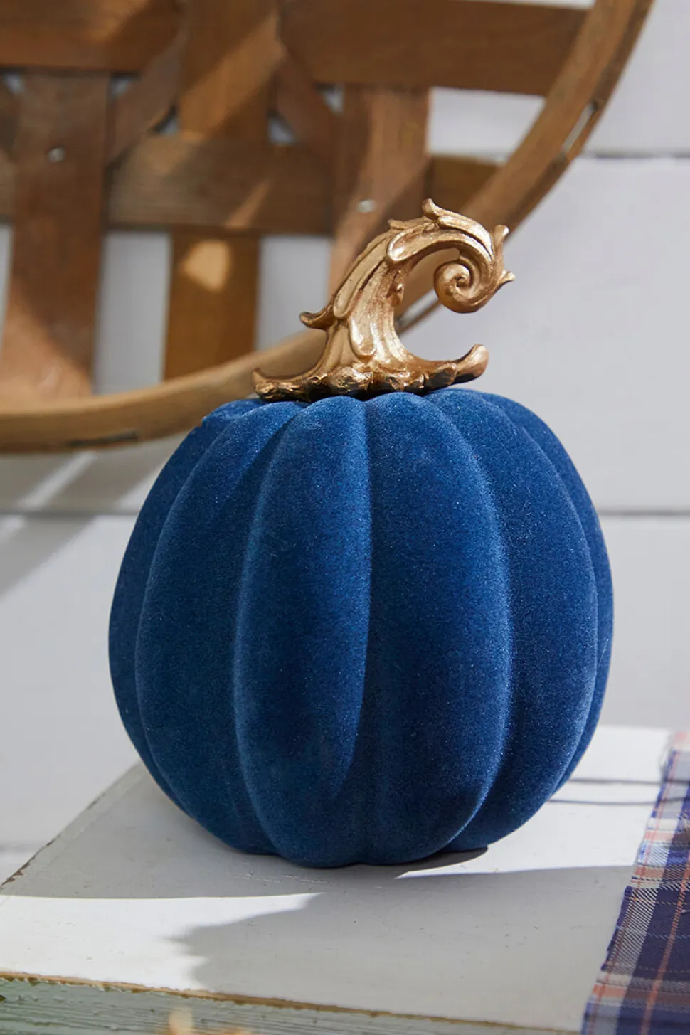 6" Resin & Felt Harvest Pumpkin