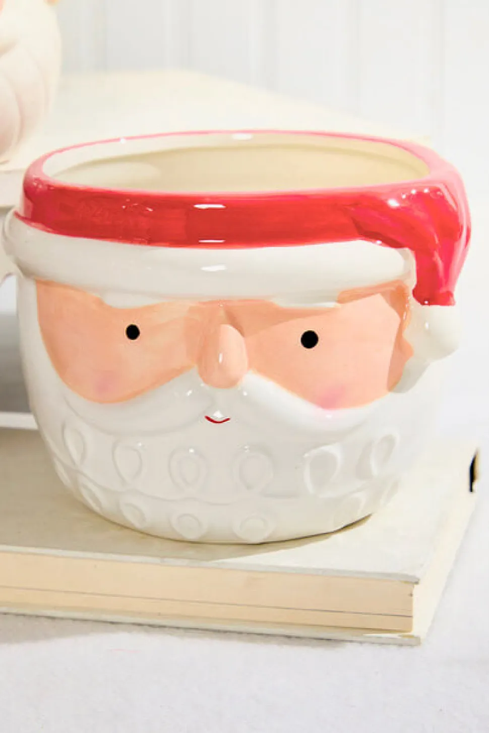 4.25" - 5" Santa Ceramic Pot