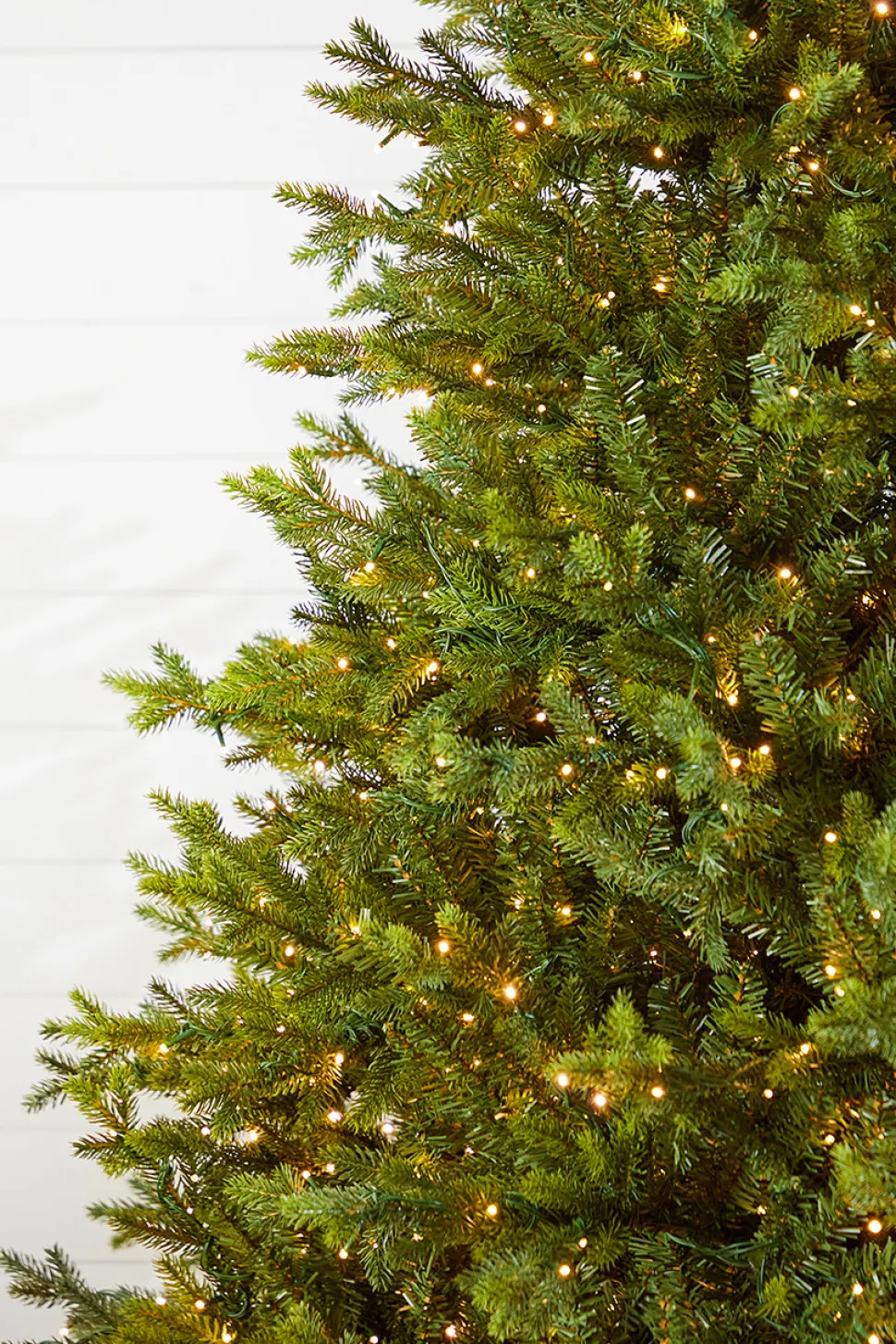 9' Slim Southern Fir with 1500 3mm Lights
