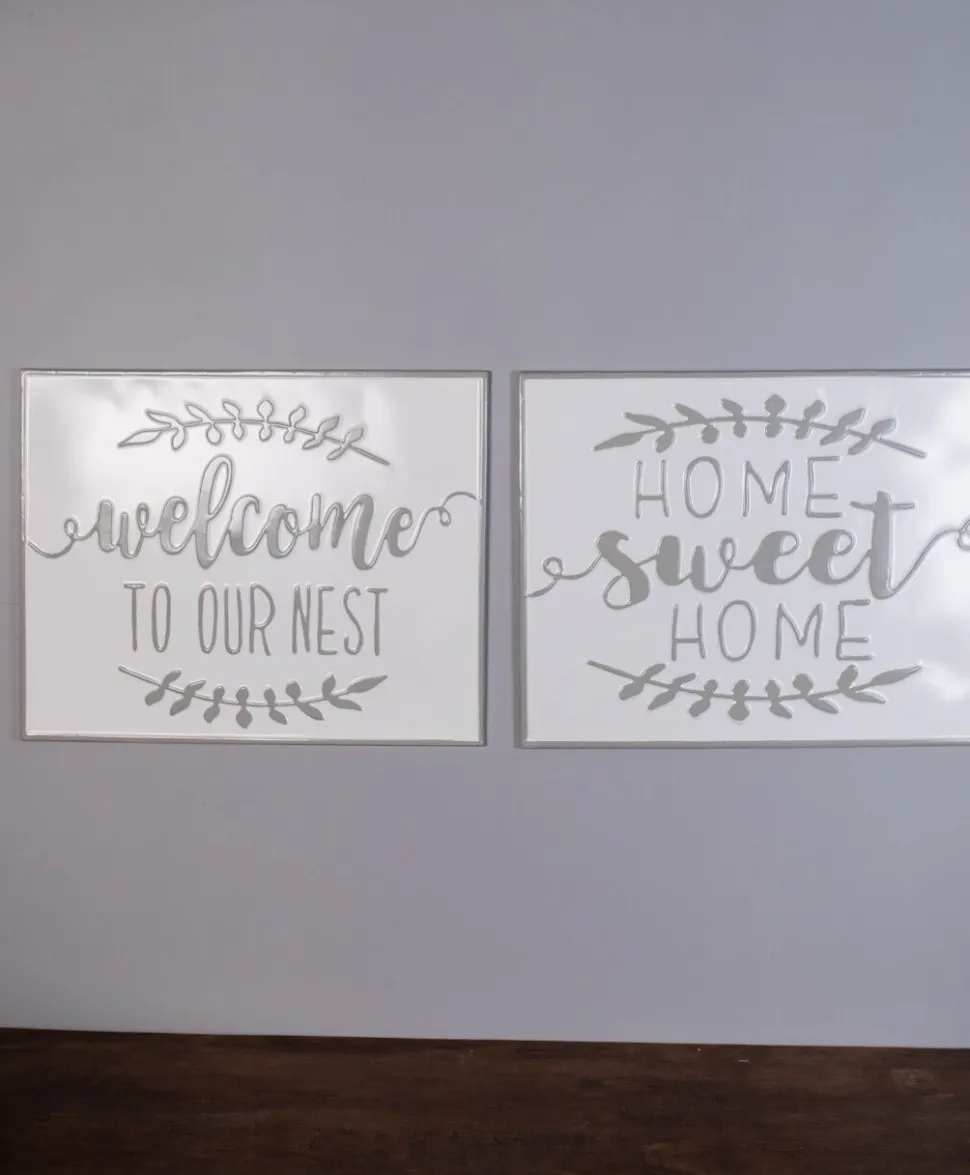19" White and Grey Metal Enamel Wall Decor