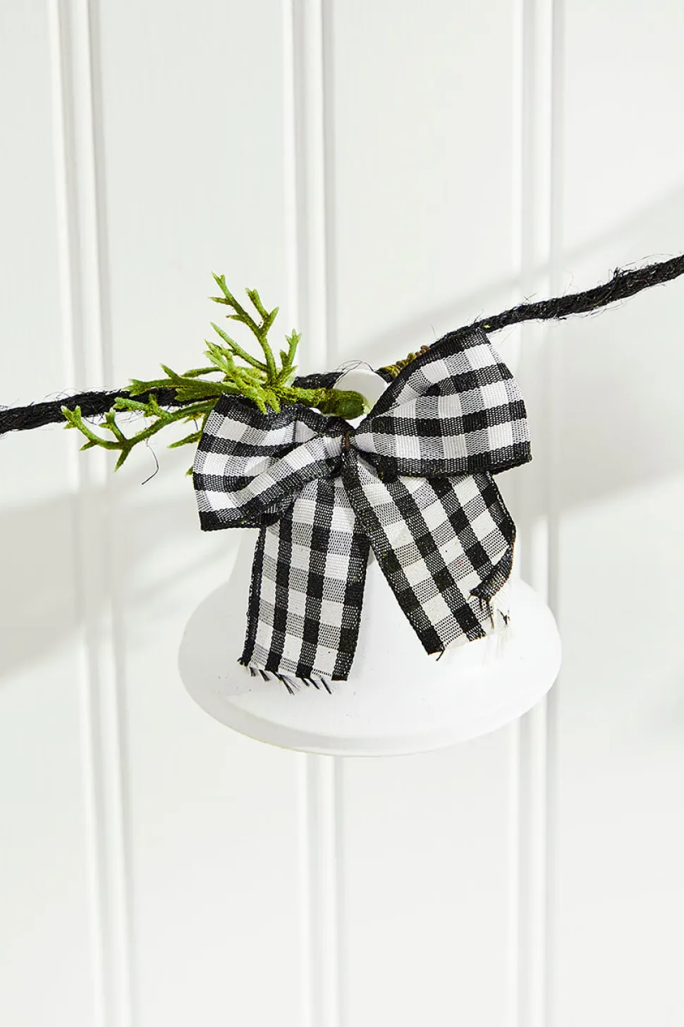 67” White Country Bell Garland