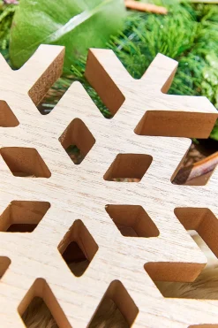 9" Wood Snowflake